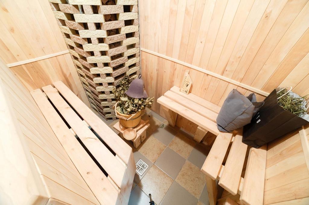 فندق Lutsʼkفي  Corner House المظهر الخارجي الصورة